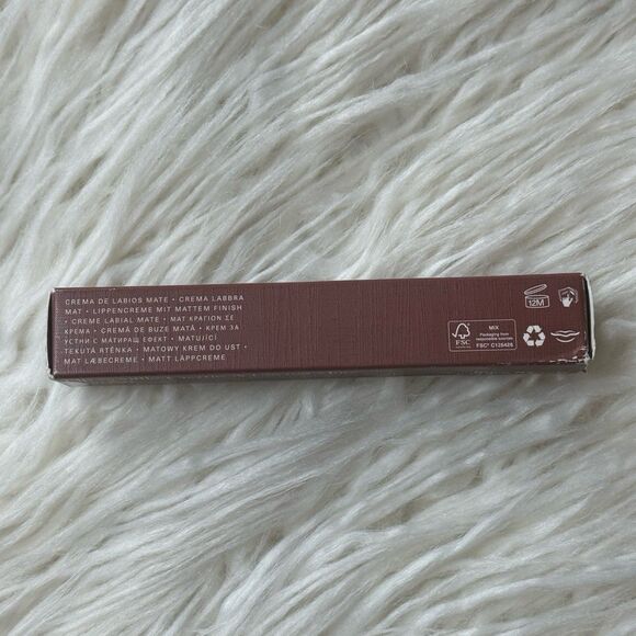 Rare Beauty by Selena Gomez Lip Souffle Matte Cream Lipstick Fearless - Picture 11 of 11